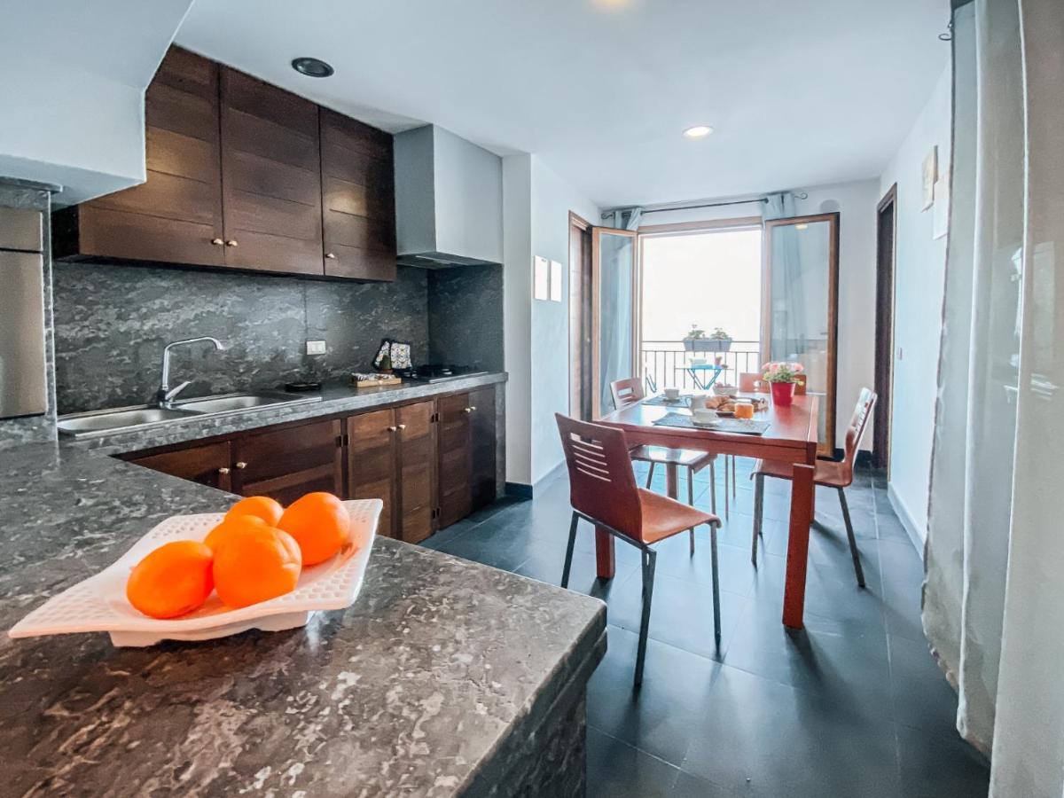 Terrazza Roberto Apartment Cefalu Exterior photo